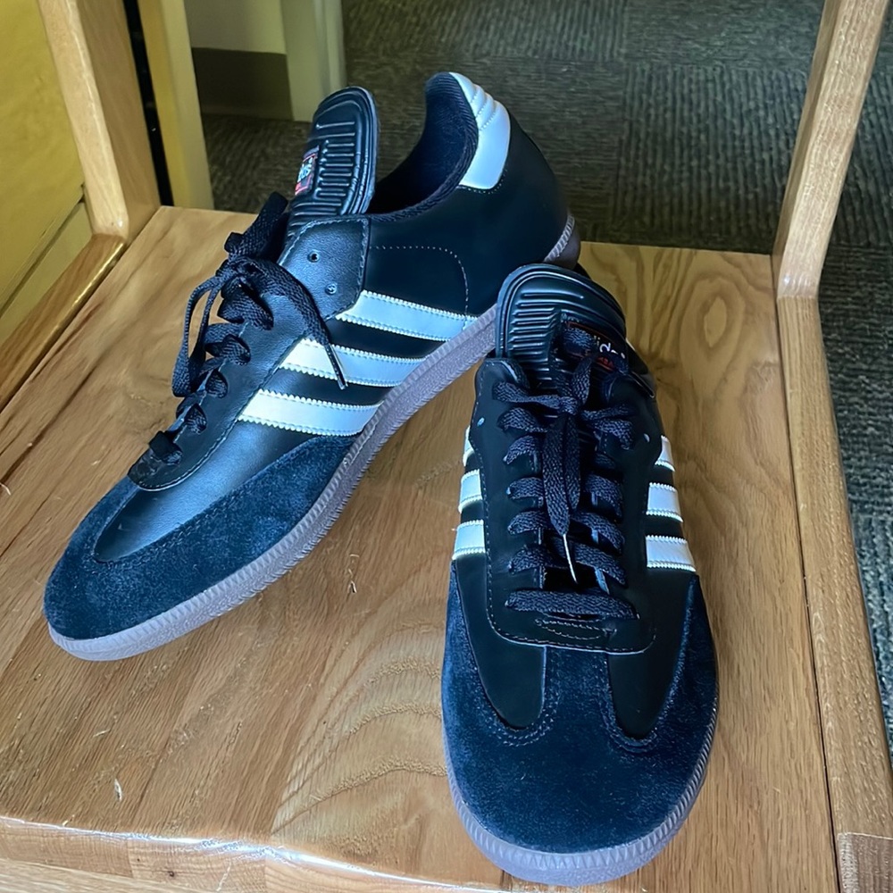 Adidas Samba Classic, size 12